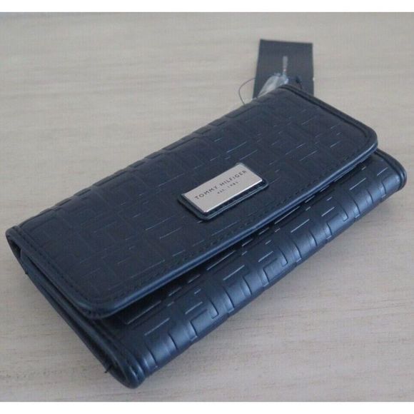 Tommy Hilfiger 69J3021 410 Navy Logo Embossed Tri-Fold Wallet Checkbook $70 - Picture 5 of 10